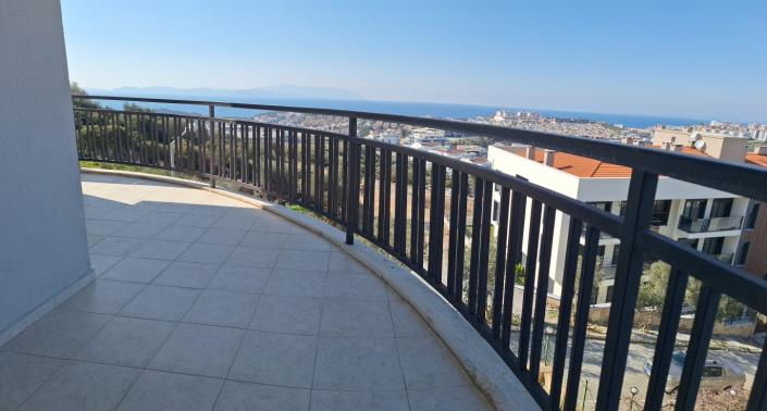 Image No.7-3 Bed Apartment for sale