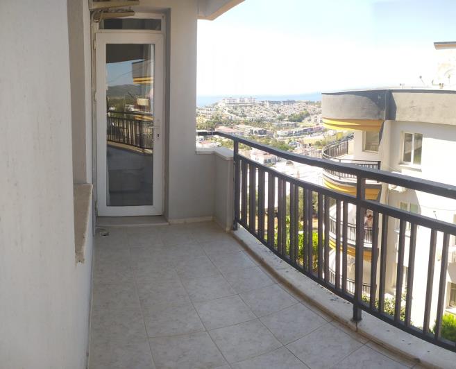 Image No.11-3 Bed Apartment for sale