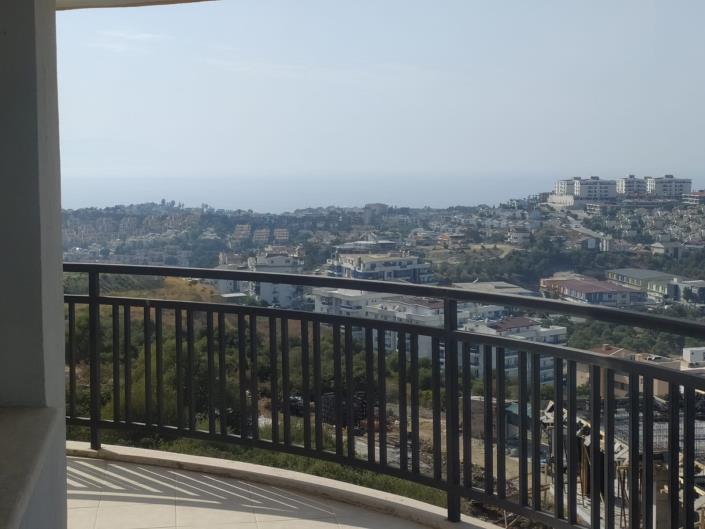 Image No.12-3 Bed Apartment for sale