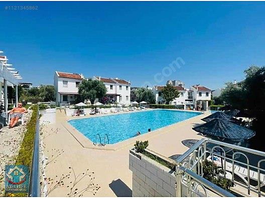 Image No.1-2 Bed House for sale