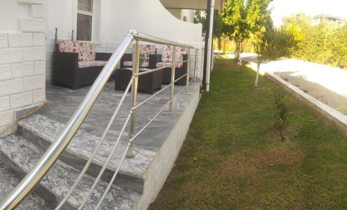 Image No.11-2 Bed House for sale