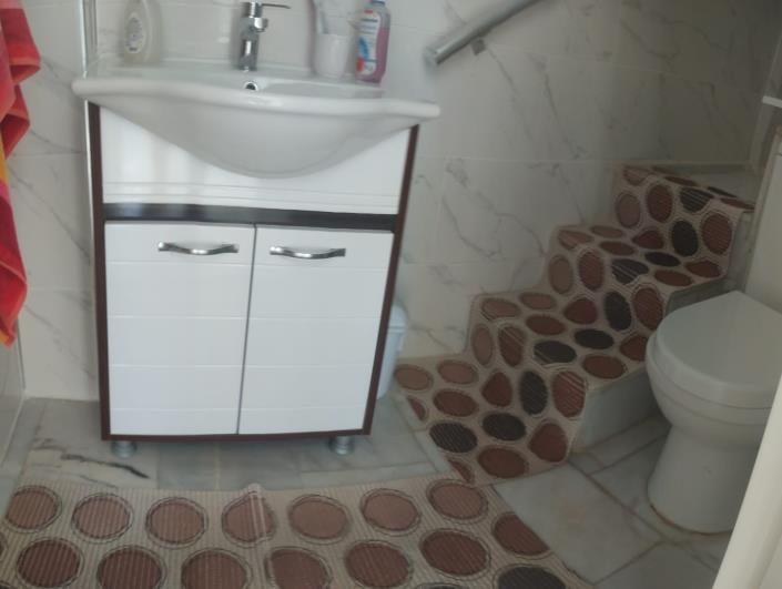 Image No.28-2 Bed House for sale