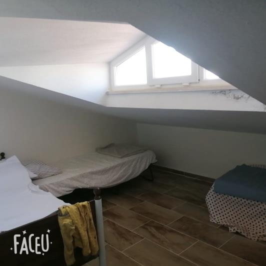 Image No.18-4 Bed House for sale