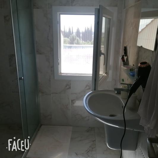 Image No.14-4 Bed House for sale