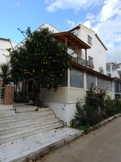 Image No.4-4 Bed House for sale