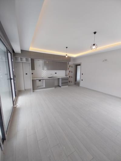 Image No.28-3 Bed Apartment for sale