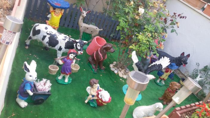 Image No.6-4 Bed House for sale