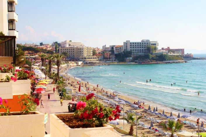 Image No.22-4 Bed House for sale