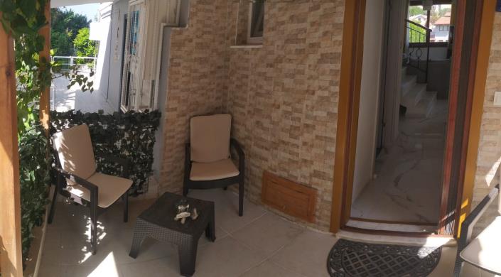 Image No.13-4 Bed House for sale