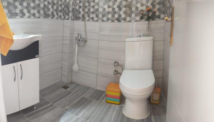 Image No.29-4 Bed House for sale