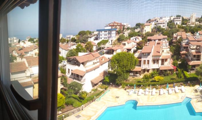 Image No.42-4 Bed House for sale