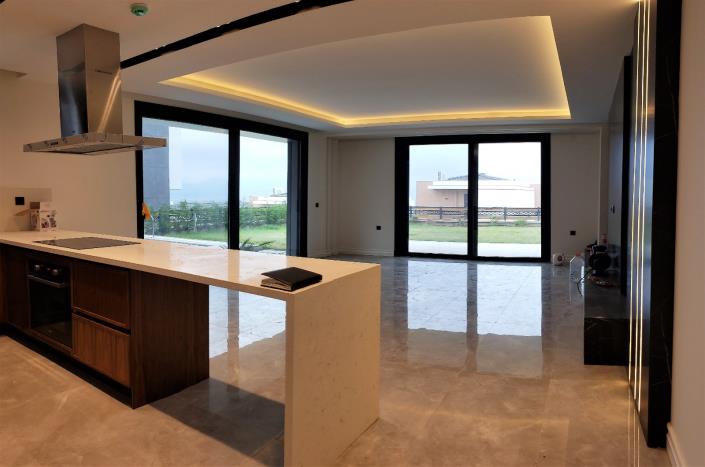 Image No.49-4 Bed Villa for sale