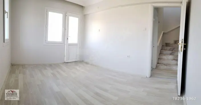 Image No.18-4 Bed House for sale