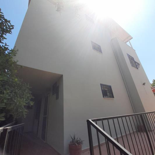 Image No.2-5 Bed Villa for sale