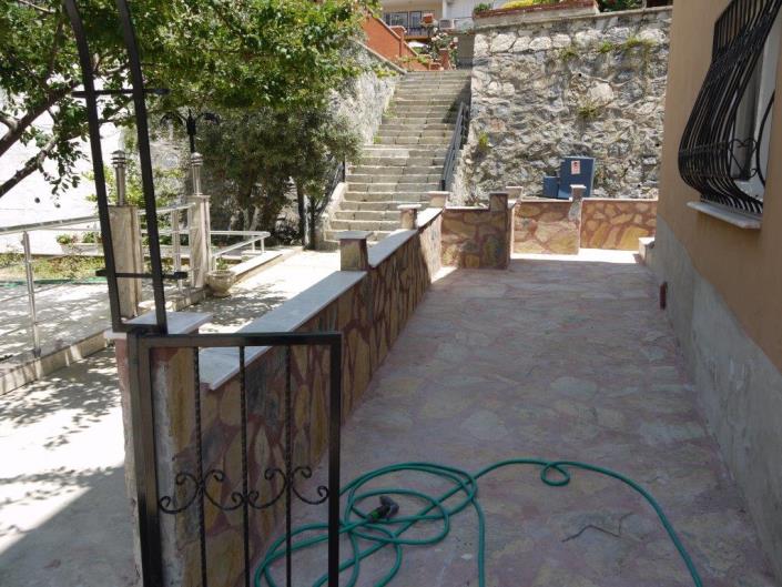 Image No.14-4 Bed House for sale