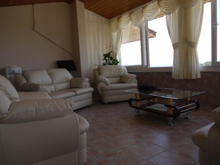 Image No.17-4 Bed House for sale