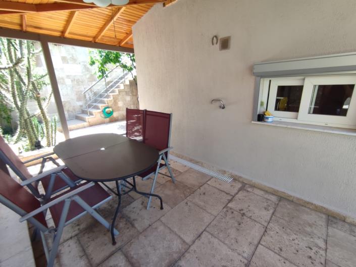 Image No.12-3 Bed House for sale