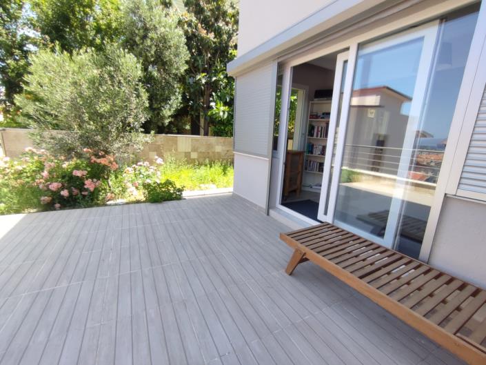 Image No.9-3 Bed House for sale