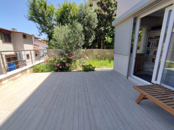 Image No.22-3 Bed House for sale