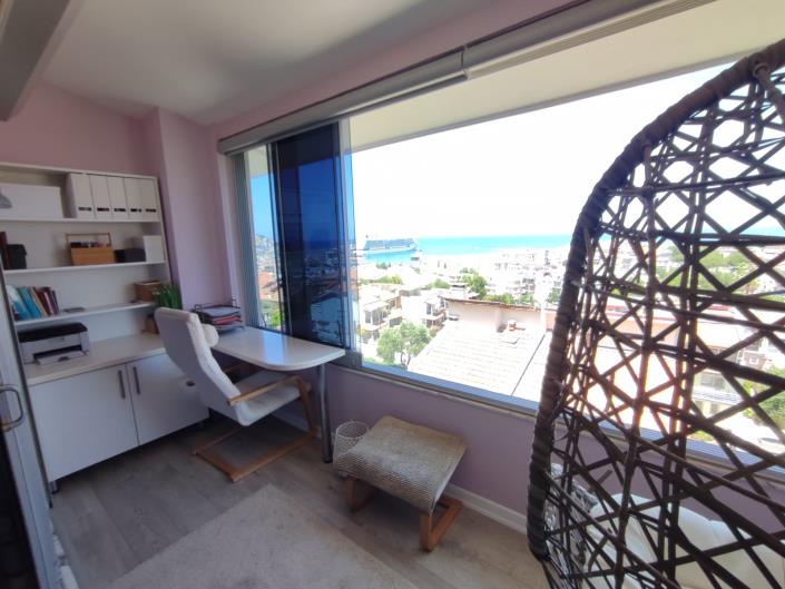 Image No.13-3 Bed House for sale