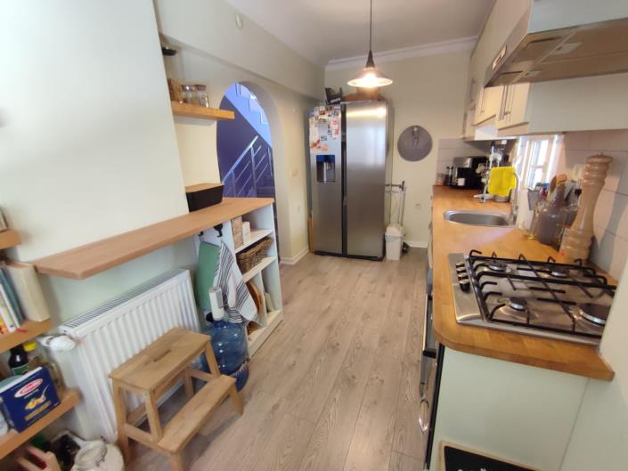 Image No.18-3 Bed House for sale