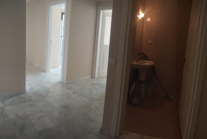 Image No.11-3 Bed Apartment for sale