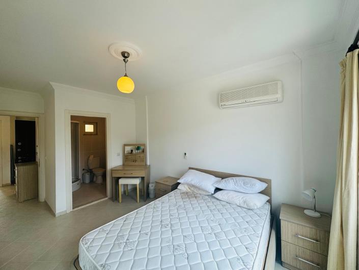 Image No.14-2 Bed Apartment for sale