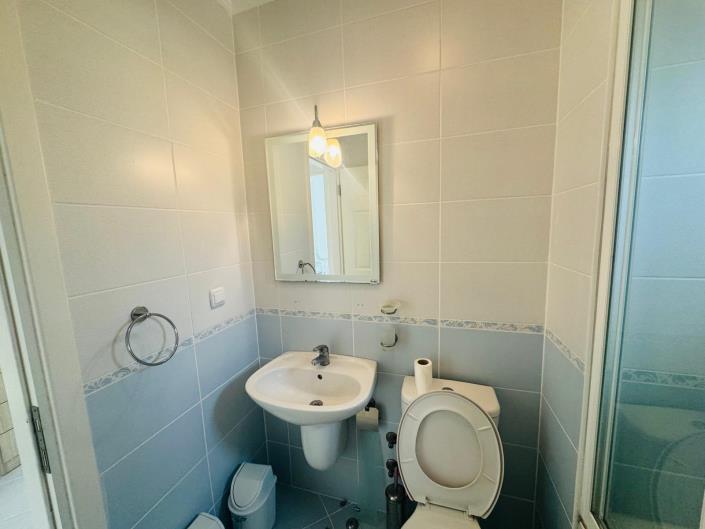 Image No.16-2 Bed Apartment for sale