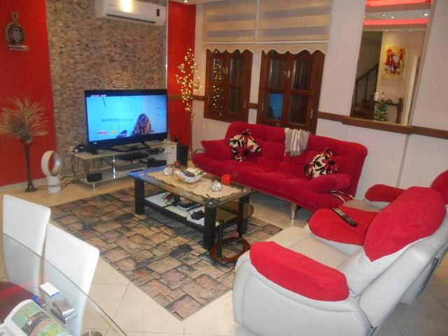 Image No.5-2 Bed House for sale