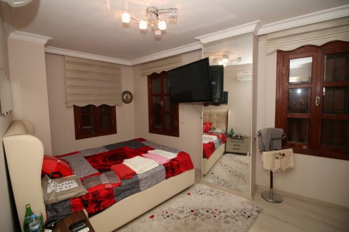 Image No.27-2 Bed House for sale