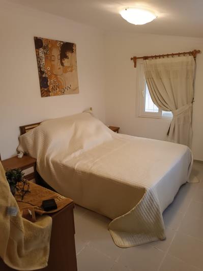 Image No.18-4 Bed House for sale