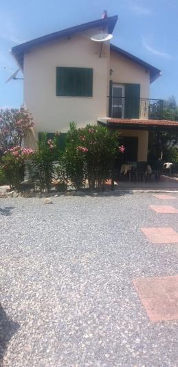 Image No.50-2 Bed Villa / Detached for sale