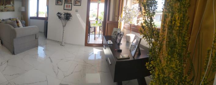 Image No.12-4 Bed House for sale