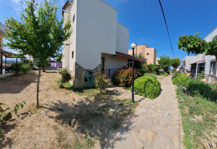 Image No.17-3 Bed House for sale