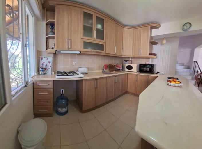 Image No.24-3 Bed House for sale