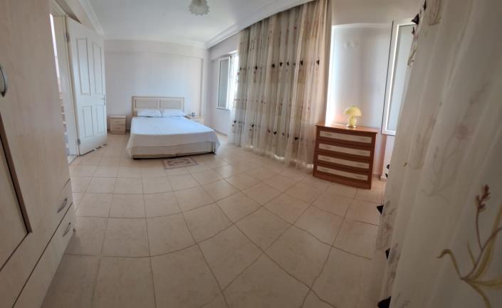 Image No.31-3 Bed House for sale