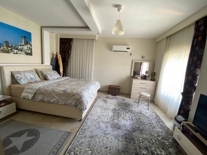 Image No.17-3 Bed Apartment for sale