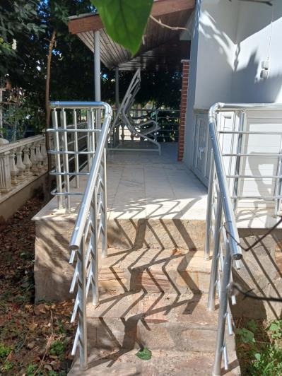 Image No.3-4 Bed House for sale