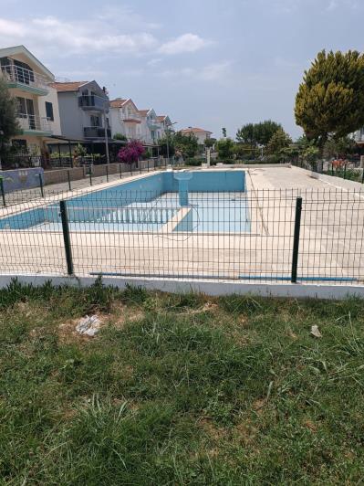 Image No.17-4 Bed House for sale