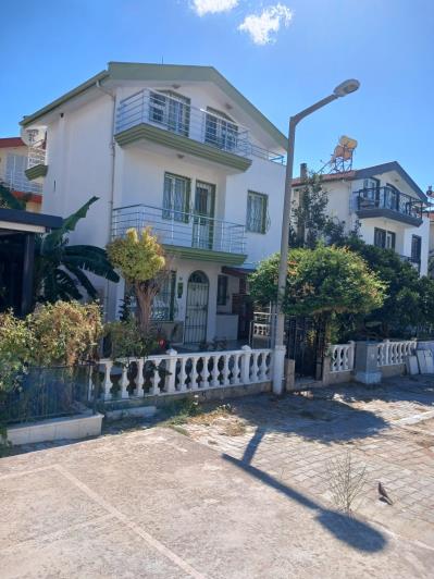 Image No.13-4 Bed House for sale