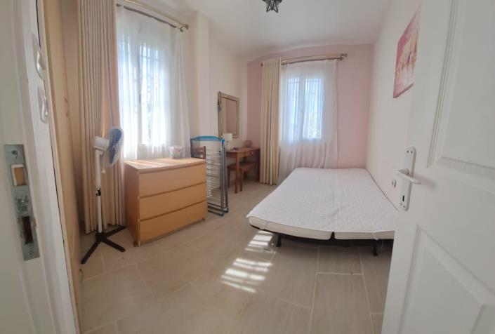 Image No.21-4 Bed House for sale