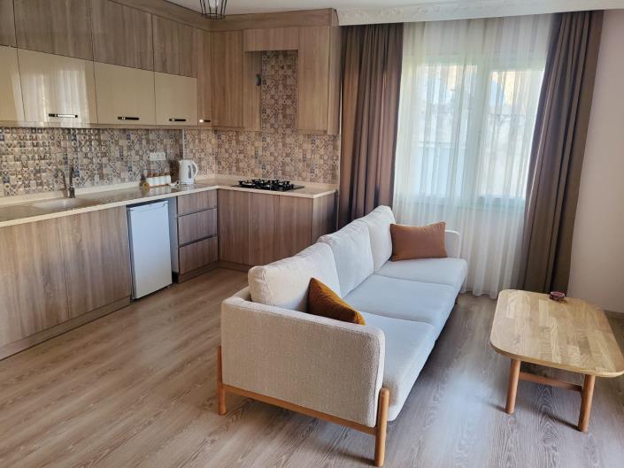 Image No.3-3 Bed Apartment for sale