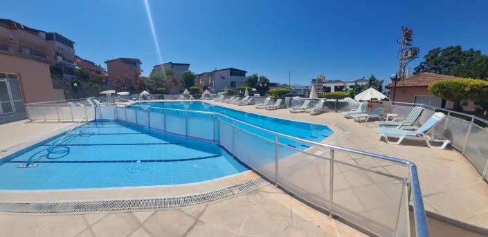 Image No.2-4 Bed House for sale