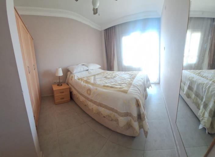 Image No.18-4 Bed House for sale