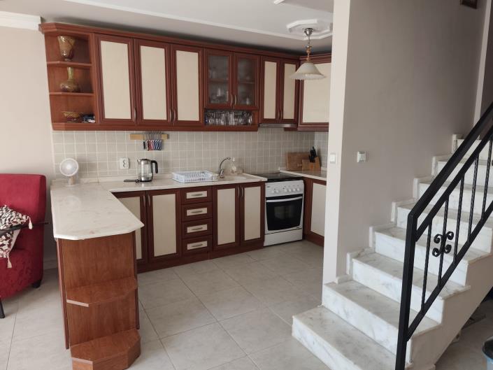 Image No.20-4 Bed House for sale