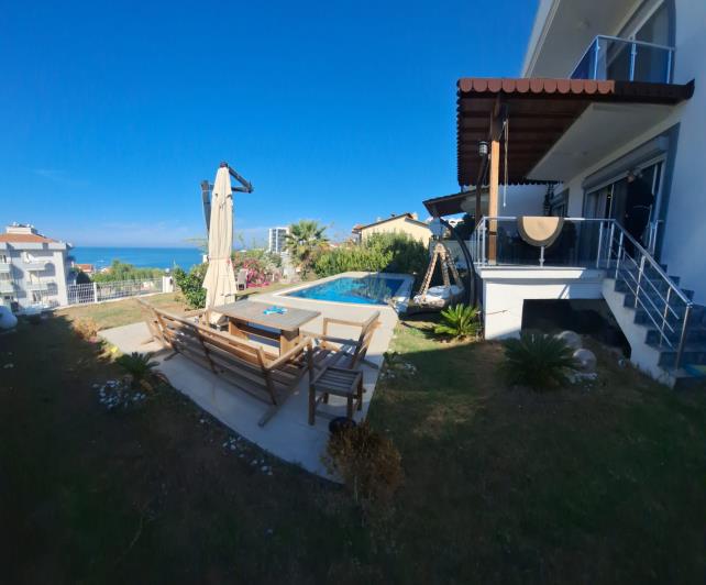 Image No.7-4 Bed Villa / Detached for sale