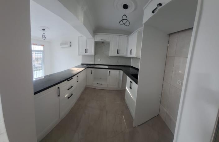 Image No.8-3 Bed House for sale