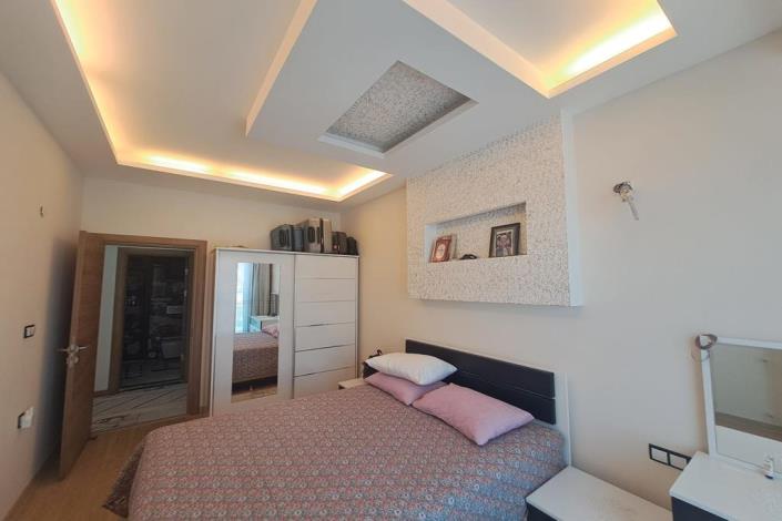 Image No.40-2 Bed Apartment for sale