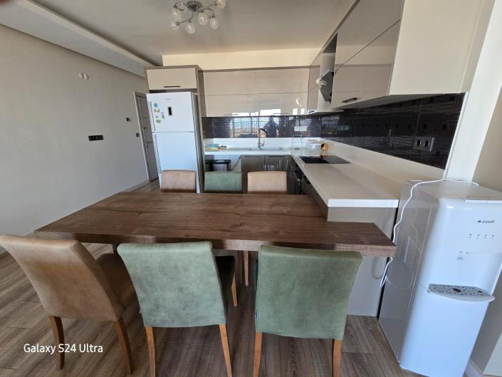 Image No.8-3 Bed Apartment for sale