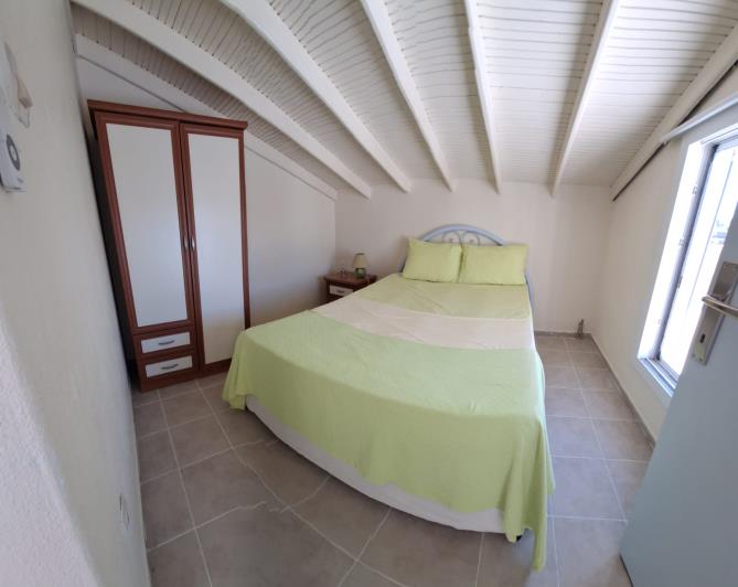 Image No.19-5 Bed House for sale